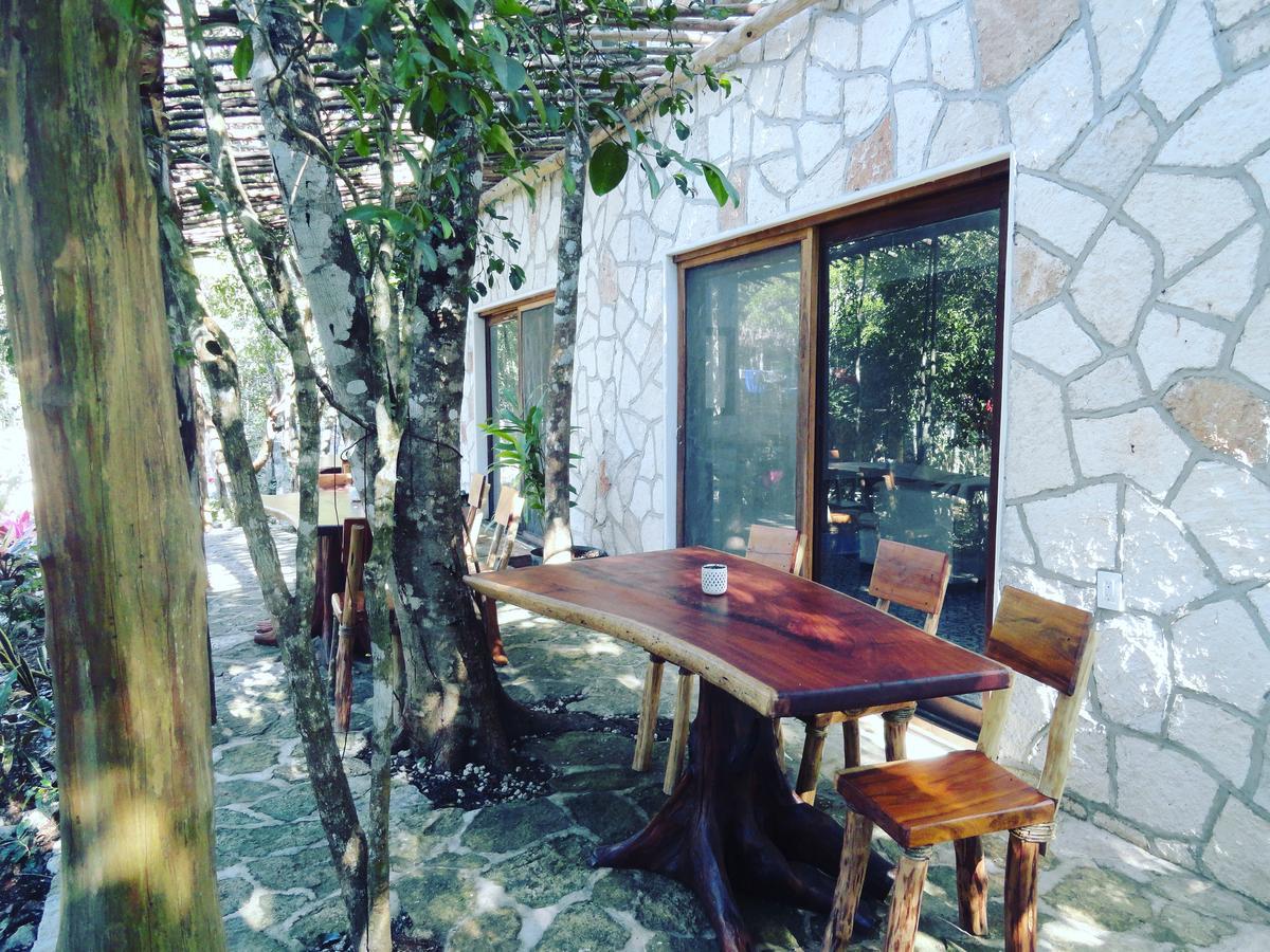Escarabajo Rojo Bed & Breakfast Tulum Exterior foto