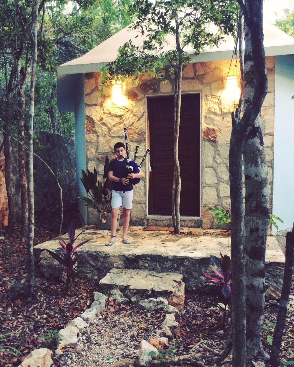 Escarabajo Rojo Bed & Breakfast Tulum Exterior foto
